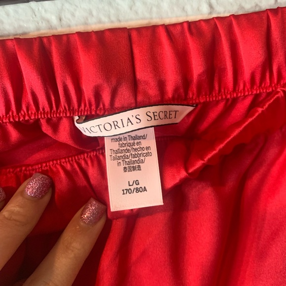 Victoria Secret silk set - Picture 6 of 9